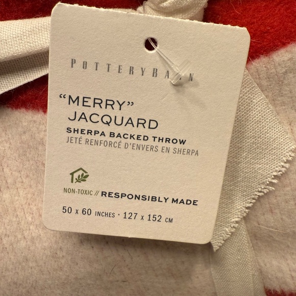 Pottery Barn "Merry" Jacquard Throw - 50 x 60 - NWT - Picture 3 of 4